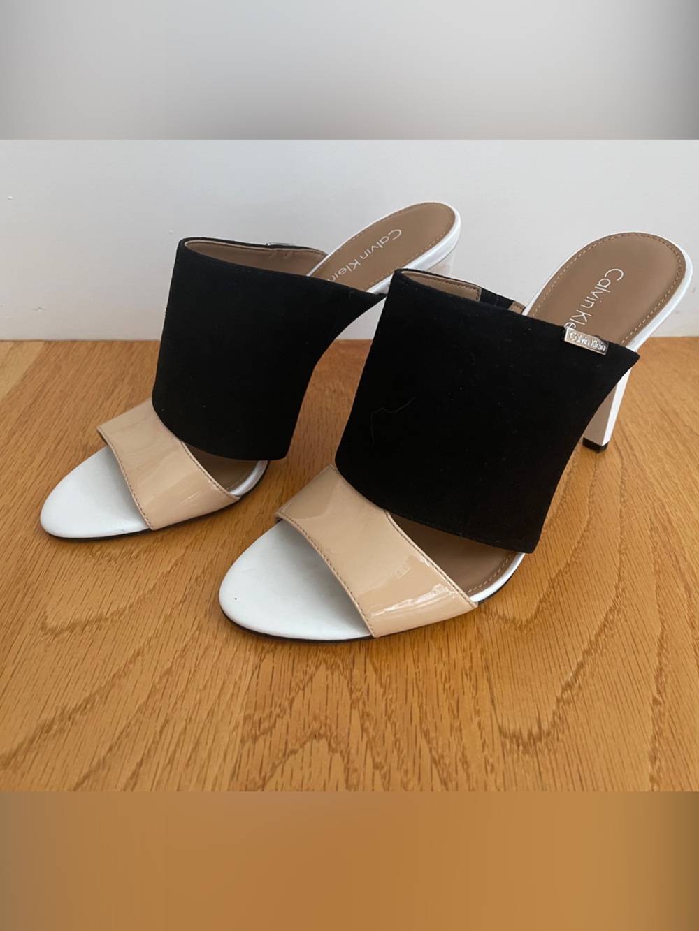 Calvin Klein Black Faux Suede and Nude Patent Slide Mules size 7